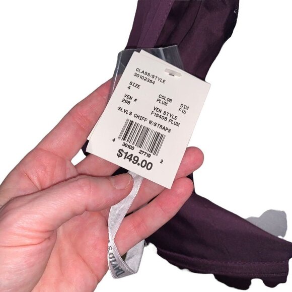 David's Bridal Women's Chiffon Sweetheart Short Dress Size 4 w. Cap Sleeves NWT - Picture 11 of 11